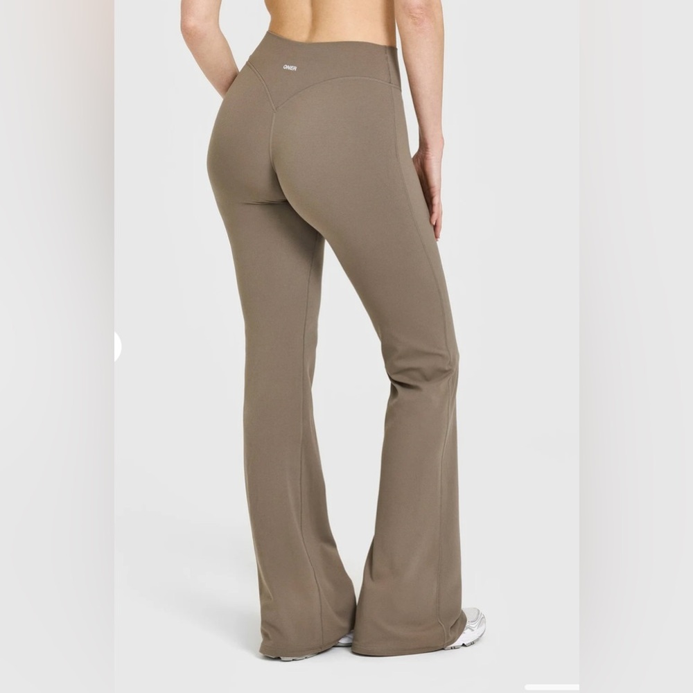 Oner Active SOFT MOTION FLARED BOTTOMS moss brown